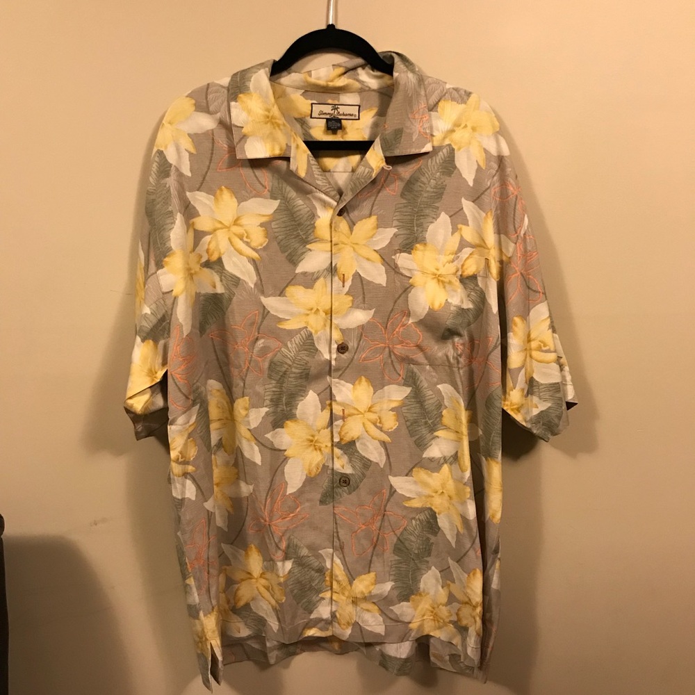 Tommy Bahama 100% Silk